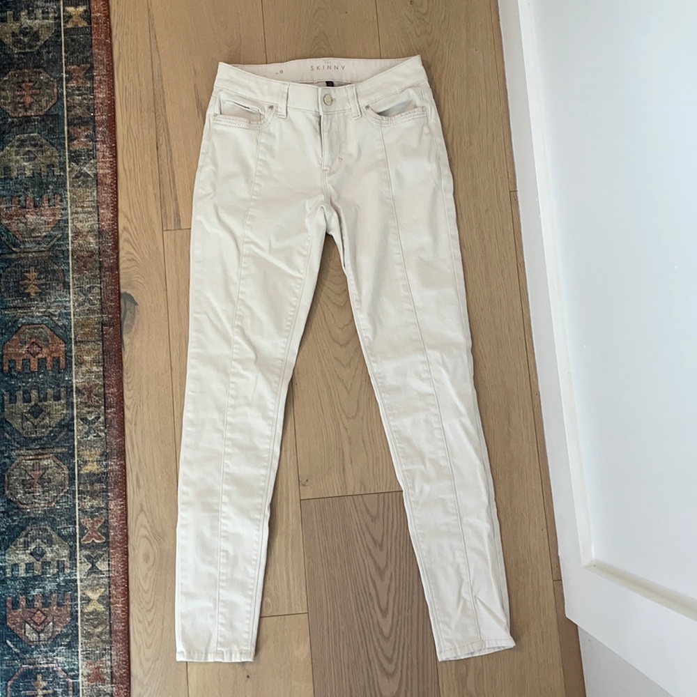 White House black market skinny pants 0